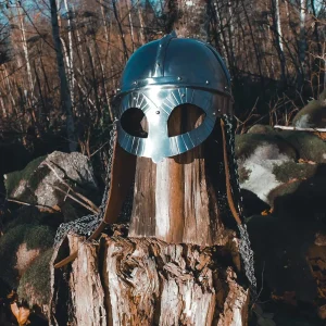 Vikingahjälm Gjermundbu med brynja