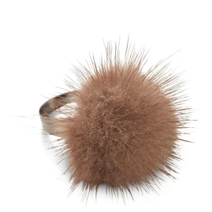 Pompon ring